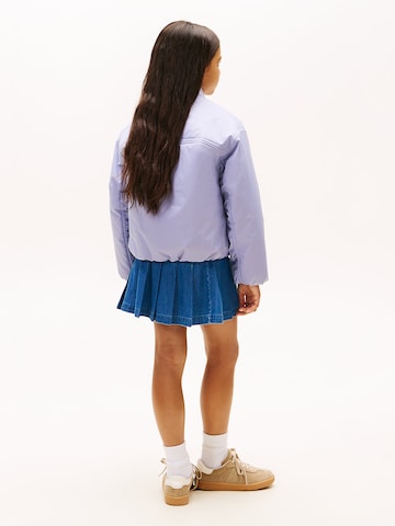 TOMMY HILFIGER Kurtka przejściowa 'Essential' w kolorze fioletowy