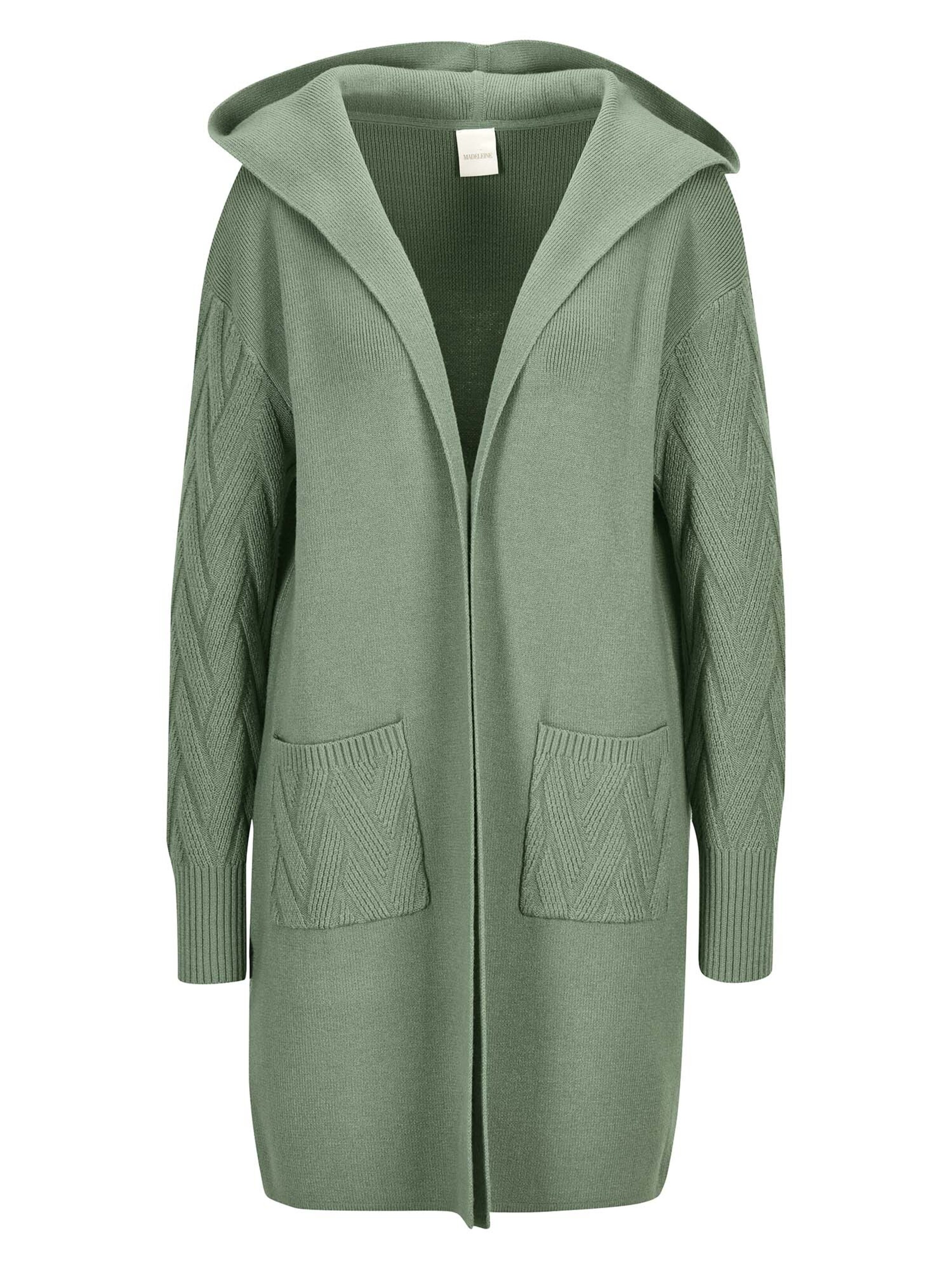 MADELEINE Strickjacke in Grün: Vorderseite