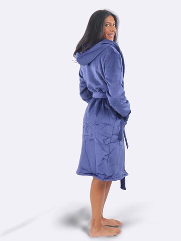 COZEE Nattlinne 'Navy Blue Robe' i blå