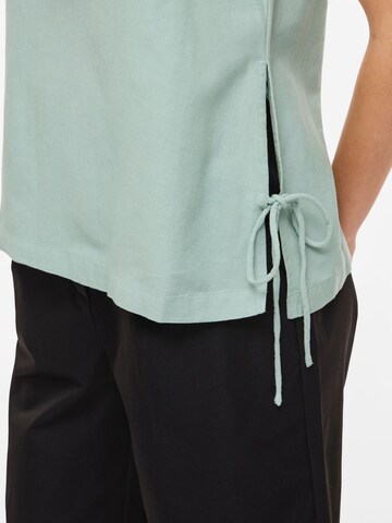 VILA - Blusa en verde