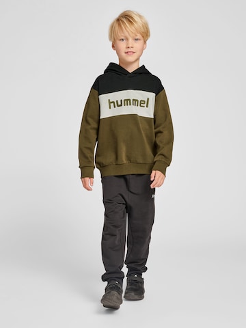 Hummel Sweatshirt in Grün