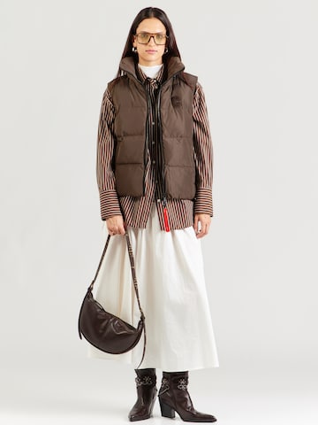 No. 1 Como Vest 'Cortina' in Brown