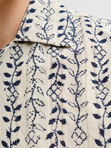 JACK & JONES Comfort Fit Πουκάμισο 'JPRBLULYON' σε μπεζ