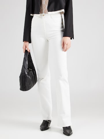 PATRIZIA PEPE Boot cut Jeans in White: front
