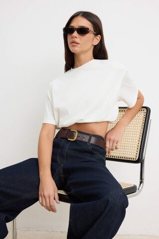Trendyol - Camiseta en beige