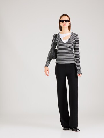Dorothy Perkins Μπλουζάκι σε μαύρο