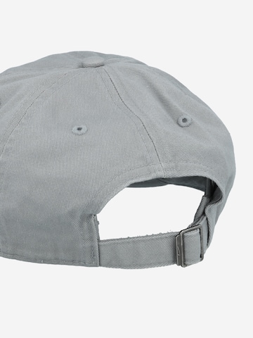 Casquette 'FUTURA' Nike Sportswear en gris