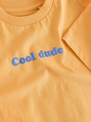 Next Paita värissä oranssi