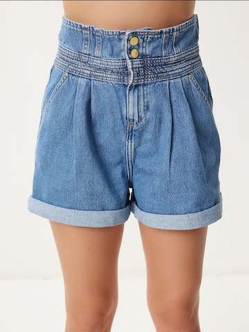 Wide leg Pantaloni 'Shorts' di Happiness İstanbul in blu