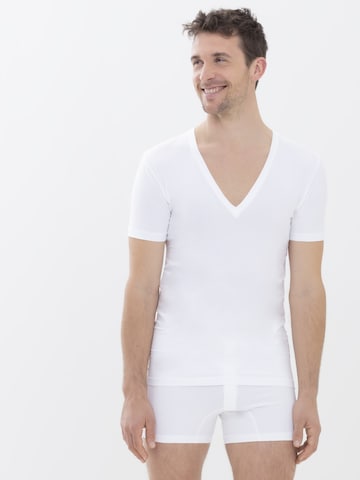 Maillot de corps Mey en blanc : devant