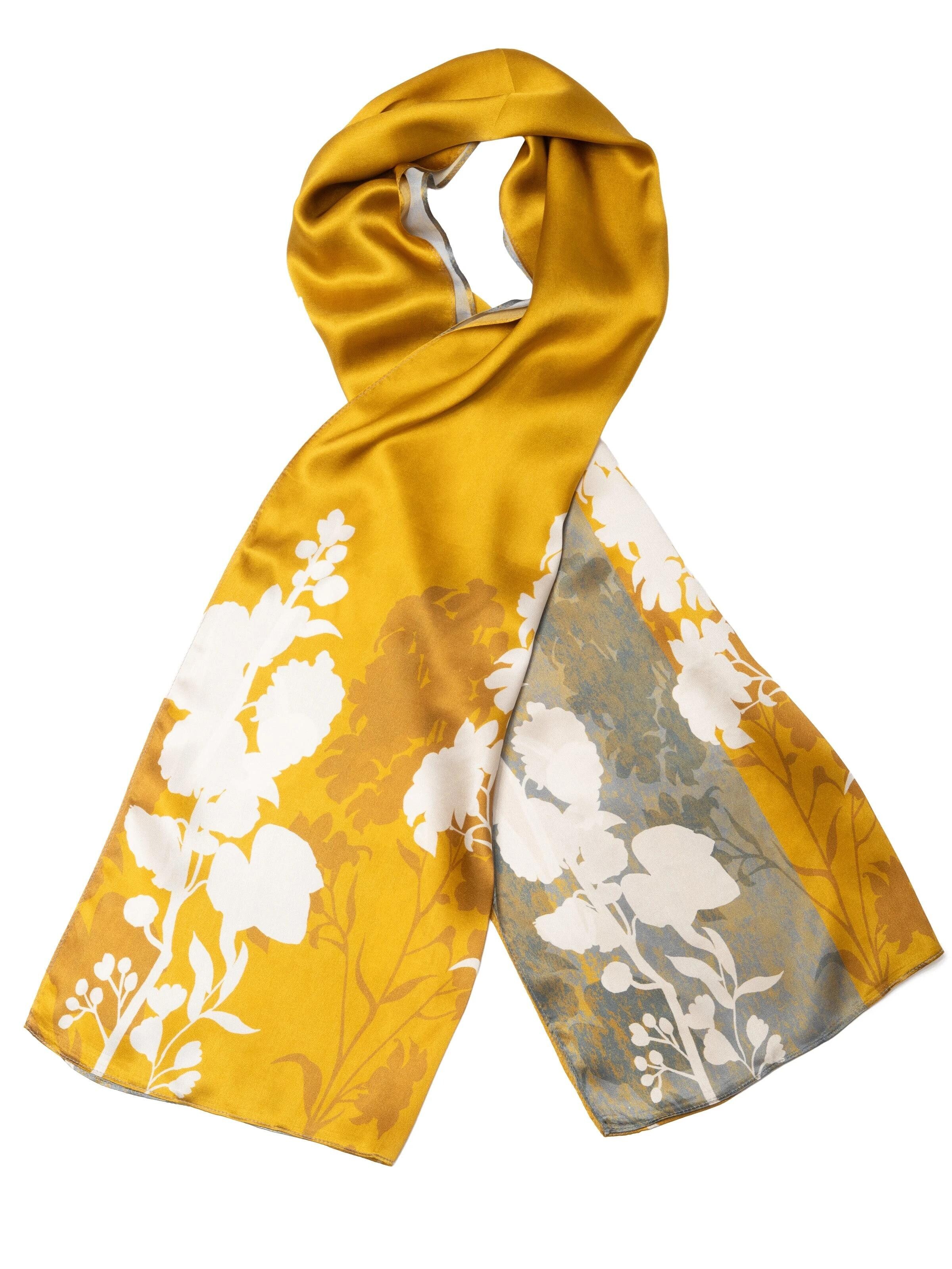 MayTree Scarf in Yellow: front