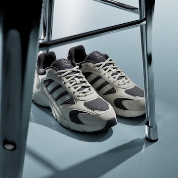 Scarpa sportiva 'Crazychaos 2000 Mercedes AMG Petronas F1 Team' di ADIDAS PERFORMANCE in bianco