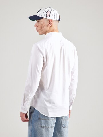 Abercrombie & Fitch Regular Fit Paita värissä valkoinen