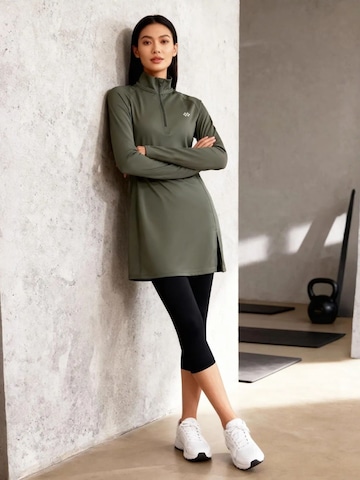 Tommy Life Tunic 'Oberteile' in Green: front