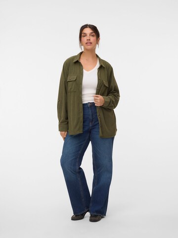 Vero Moda Curve - Blusa 'VMCelly' en verde