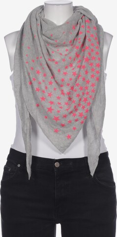 Zwillingsherz Scarf & Wrap in One size in Grey: front