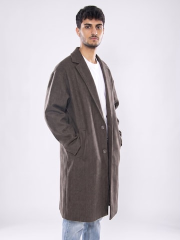 Cappotto di mezza stagione 'Worf Life Oversize Coat OTW -- Men's Bungee Cord Melange Velvet Coat ONLY & SONS' di Only & Sons in marrone: frontale