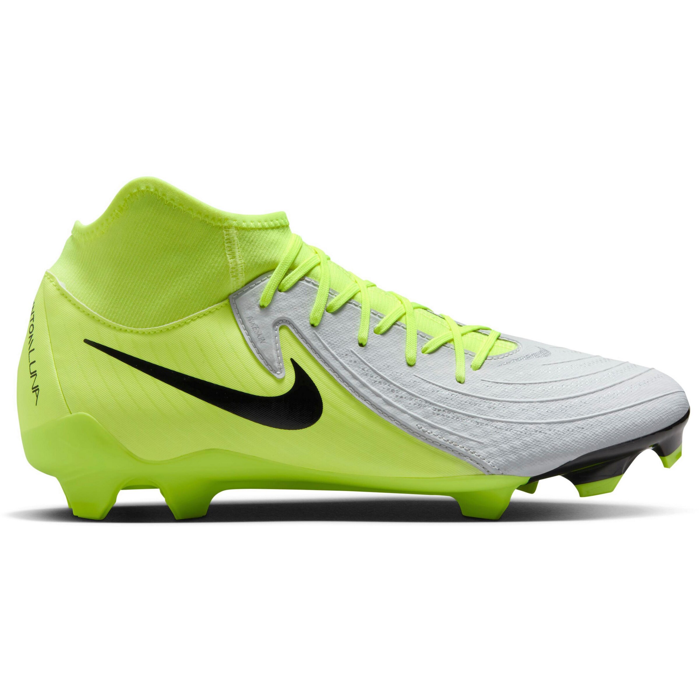 NIKE Soccer Cleats 'Phantom Luna II Academy' in Green: front