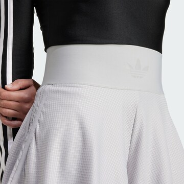 Loosefit Pantalon ADIDAS ORIGINALS en gris
