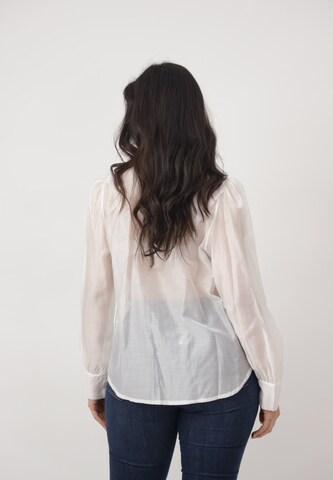 Elara Blouse in Wit