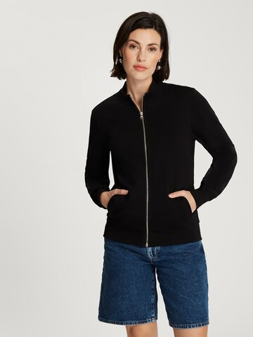 CROSS JEANS Sweatjacke in Schwarz: Vorderseite