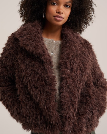 Cappotto invernale di WE Fashion in marrone