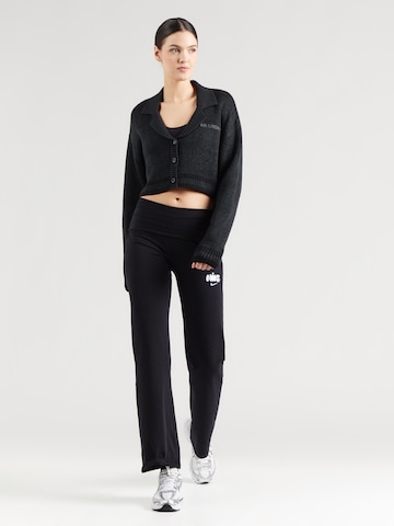 Nike Sportswear Flared Κολάν σε μαύρο