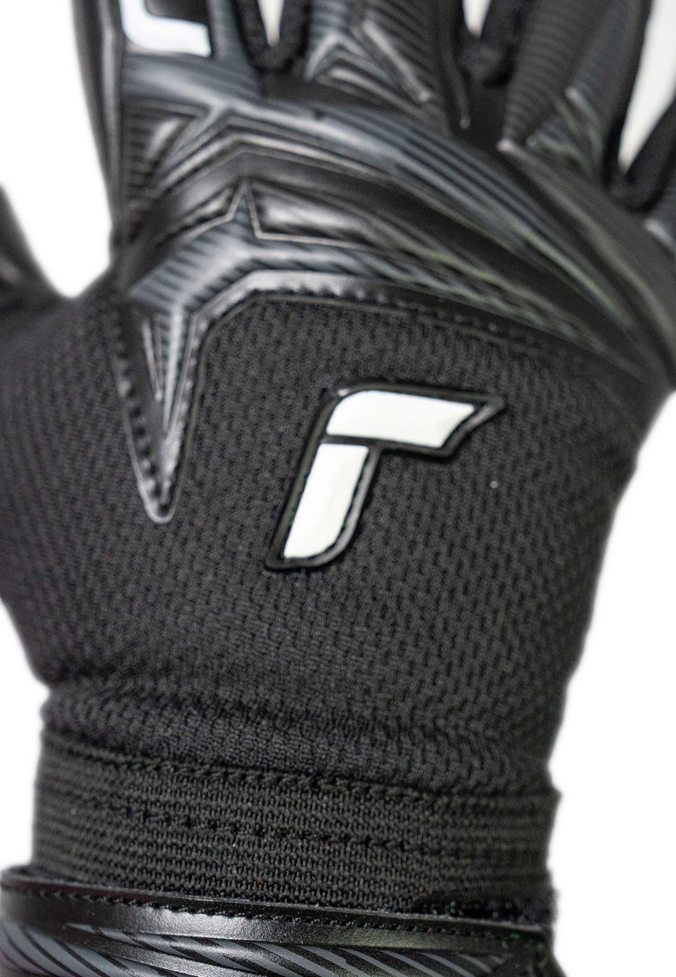 REUSCH Torwarthandschuhe 'Attrakt Infinity Evolution NC Junior' in Schwarz