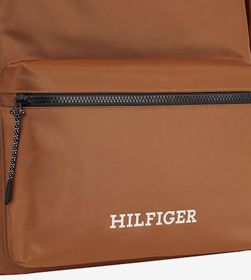 TOMMY HILFIGER Backpack in Brown