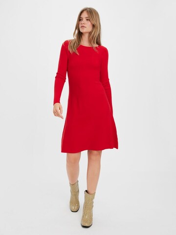 Robes en maille VERO MODA en rouge