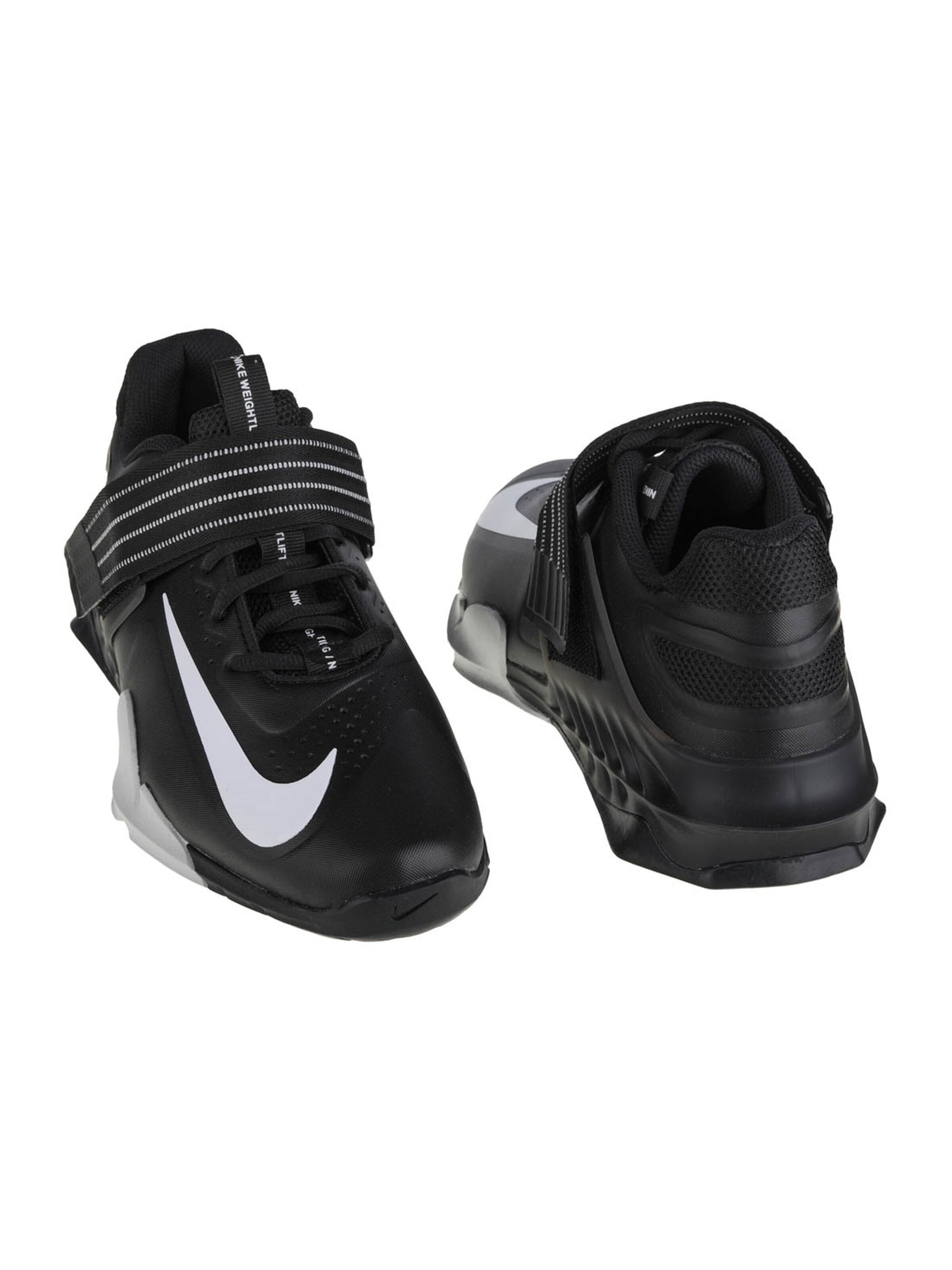 Chaussure de sport 'Nike Savaleos' NIKE en noir