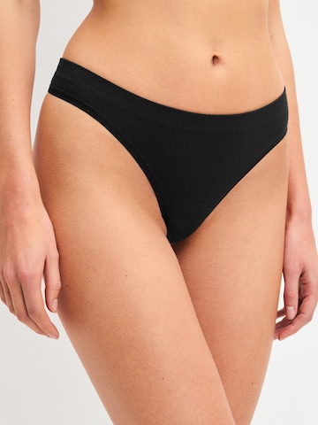 CALIDA String 'Seamless Natural' in Black