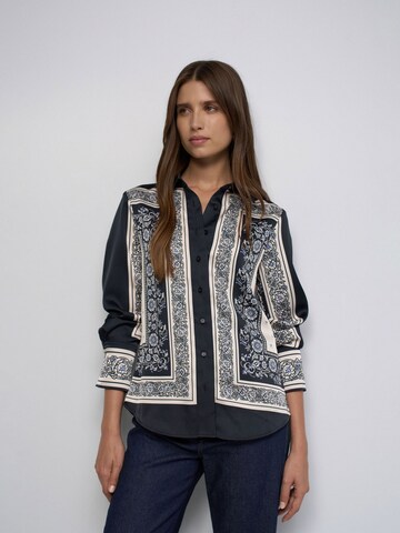 Salsa Jeans Blouse in Black: front