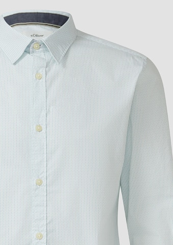 Coupe slim Chemise s.Oliver en blanc