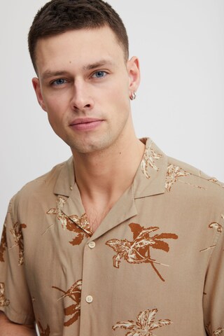 BLEND Regular fit Button Up Shirt in Beige