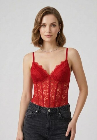 Elara Body in Rood