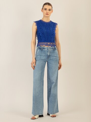 APART Top in Blau