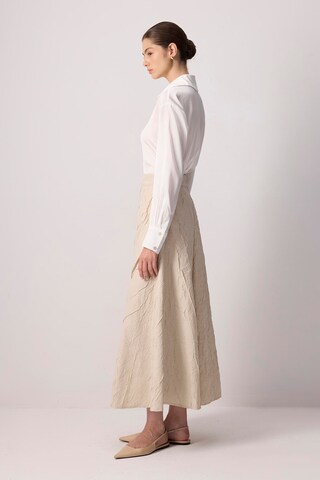 Touche Prive Skirt in Beige