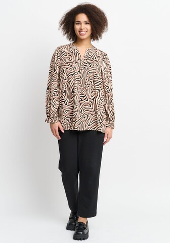 Aprico Blouse in Beige