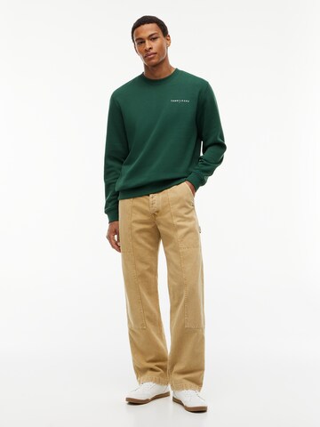 Tommy Jeans - Sweatshirt 'LINEAR' em verde