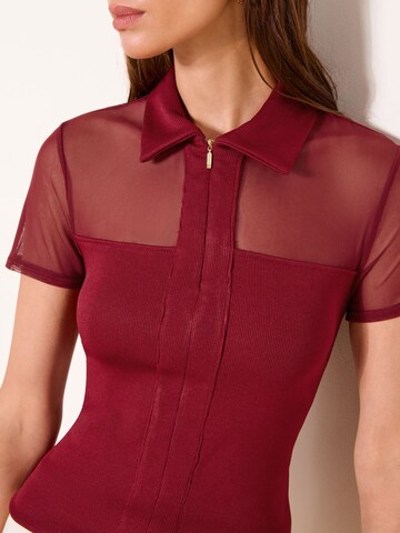 Lipsy Тениска в червено