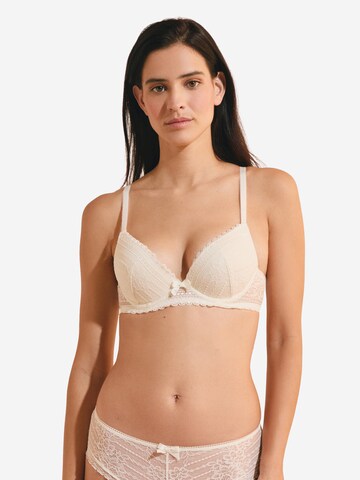 ETAM Push-up Der tief ausgeschnittene Push-up-BH 'Panama' in Beige: Vorderseite