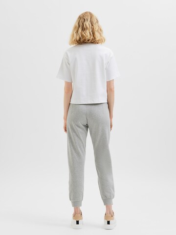 balta Selected Femme Petite Marškinėliai 'FRAME'