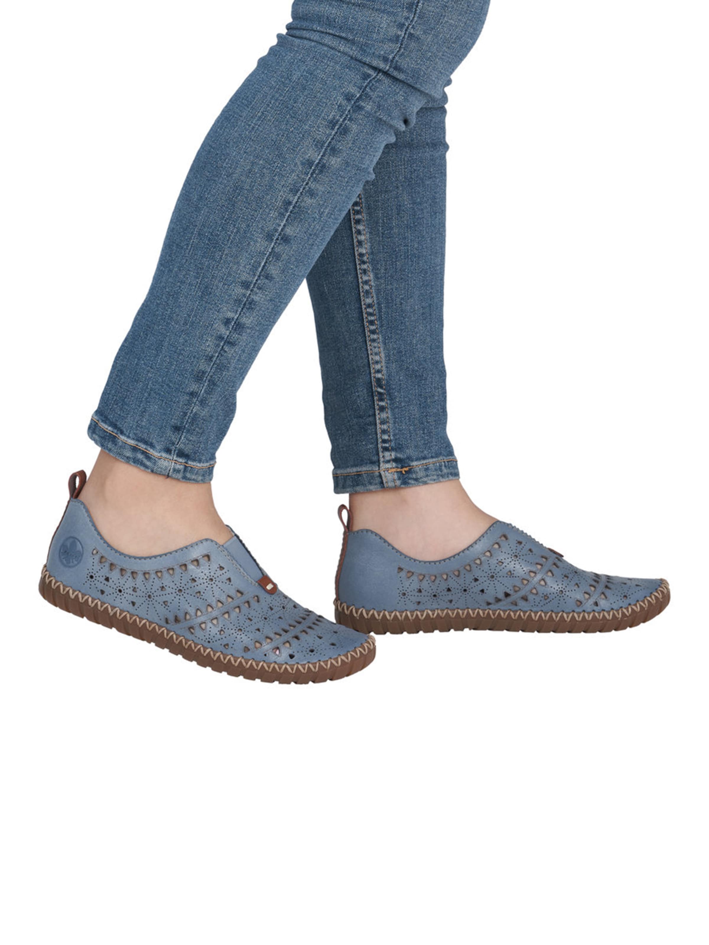 Slipper di Rieker in blu
