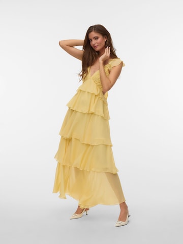 Robe 'VMSafina' VERO MODA en jaune : devant