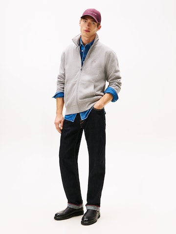 TOMMY HILFIGER Sweatjacke in Grau