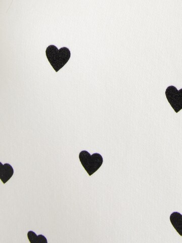 ABOUT YOU Majica 'Silene' | bela barva