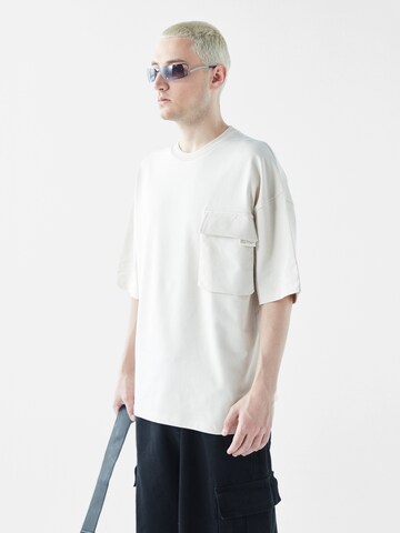 T-Shirt 'Elderflower' VAMOS CLO en gris