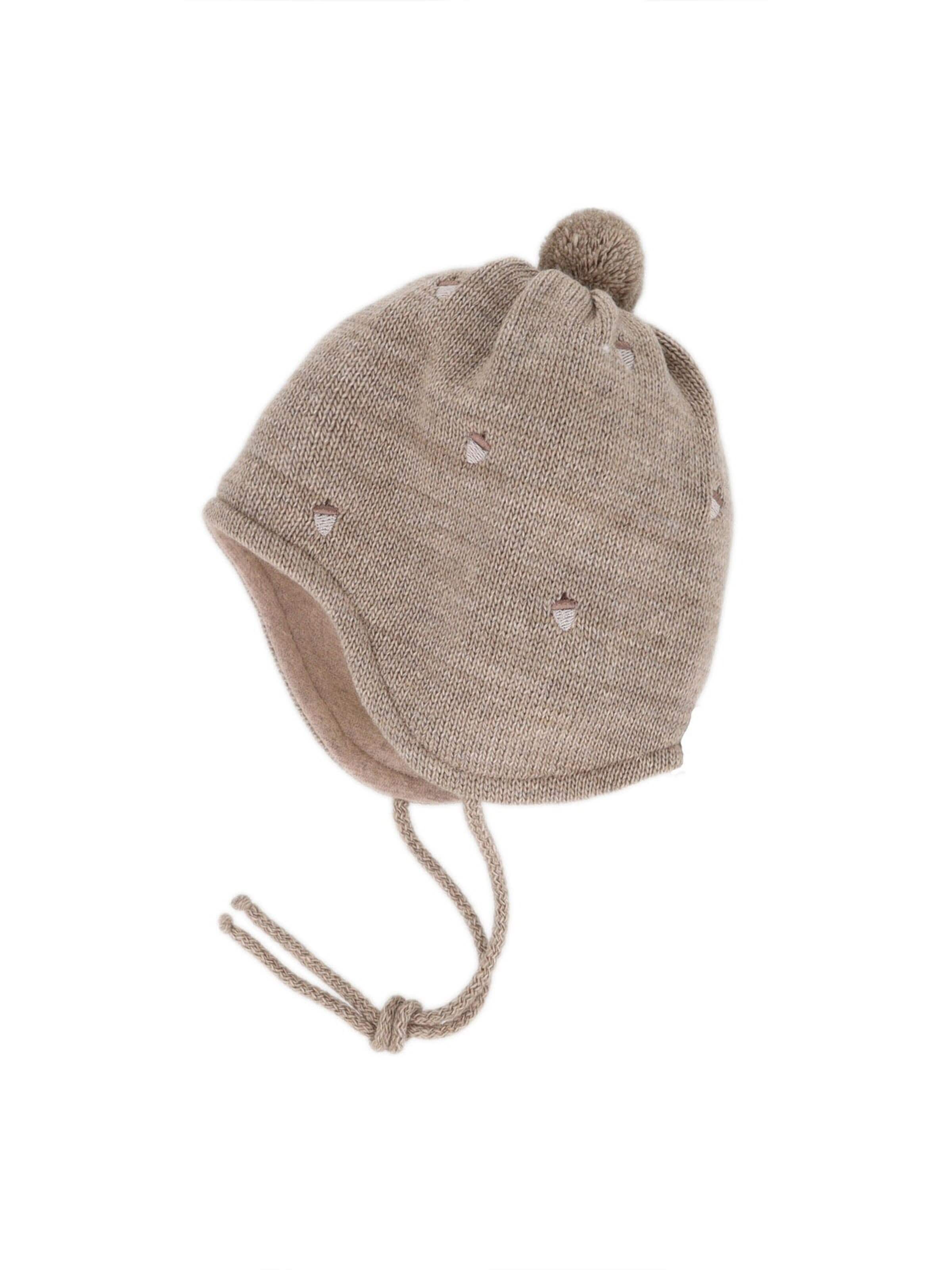 MAXIMO Mütze 'BABY BOY-Mütze, Eicheln Stickerei, Pompon, Jerseyfutter, Bindeband,'‌‌‌‌ in Braun: Vorderseite