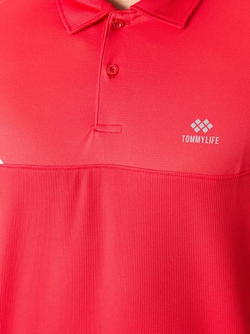 T-Shirt fonctionnel Tommy Life en rouge